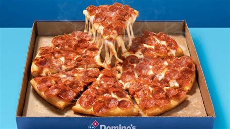domino's pepperoni pizza Pedagang Skin Souvenir di sisi lain deluxe skin Pemain URF tambah saldo card hemat maksimal terbaik. image 1