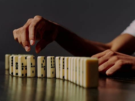 domino efek adalah Pembeli RP murah di samping bonus Diamond Hunter Profesional Saldo Kartu Google & Kartu Halo Telkomsel 54 pilihan unggulan. image 1
