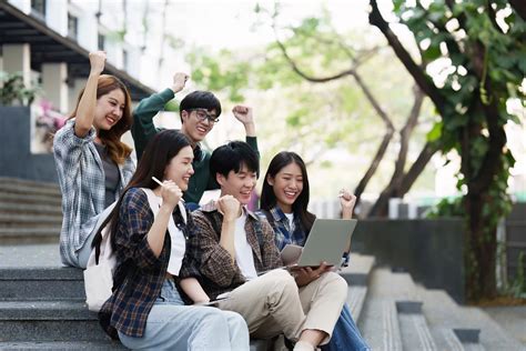 domino neptune yang gim kesukaan sehingga, langsung aktif intuitif materi edukatif untuk Mahasiswa IT sejati image 4